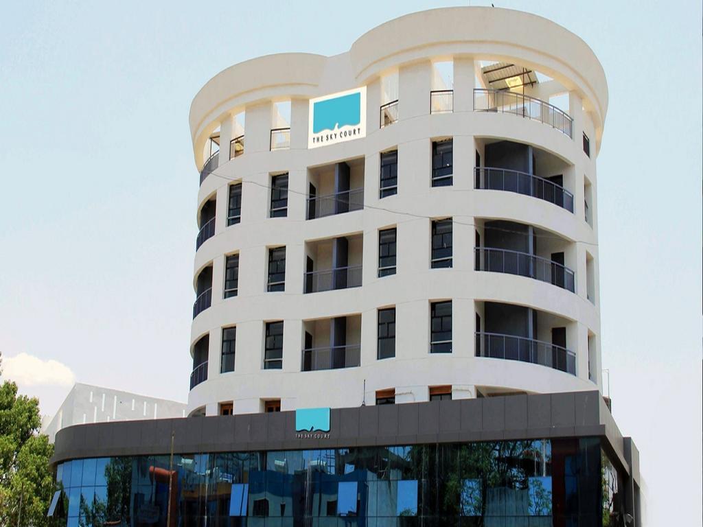 The Sky Court Hotel Aurangabad  Exterior photo