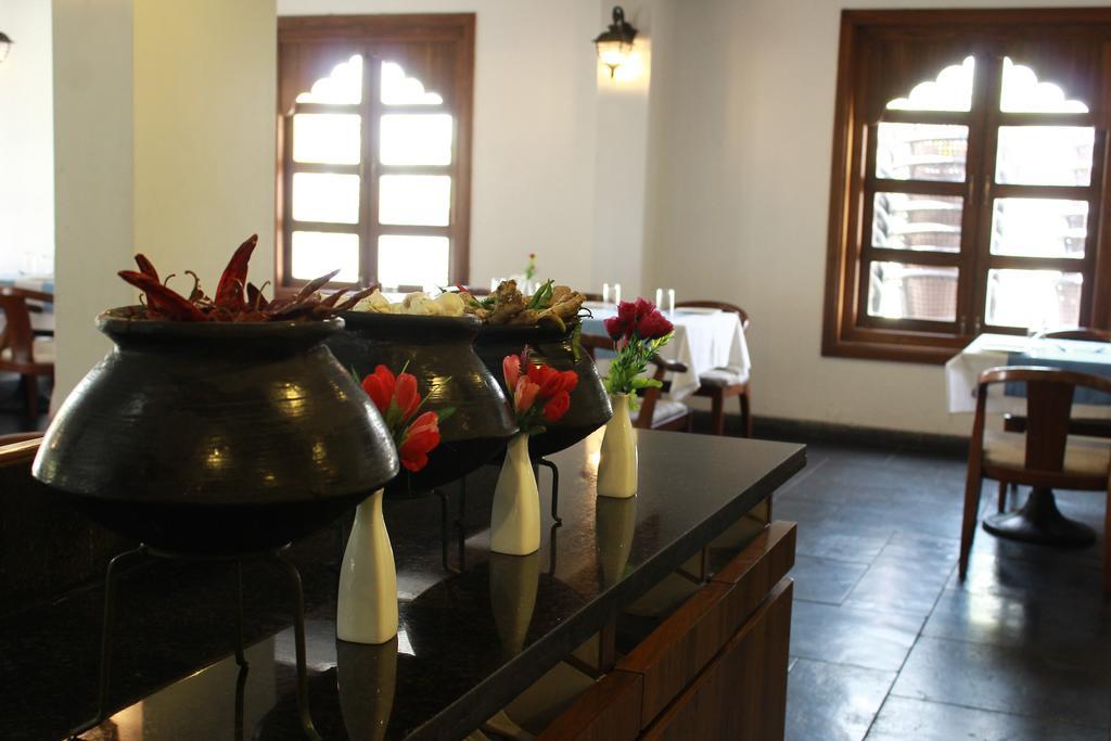 The Sky Court Hotel Aurangabad  Exterior photo